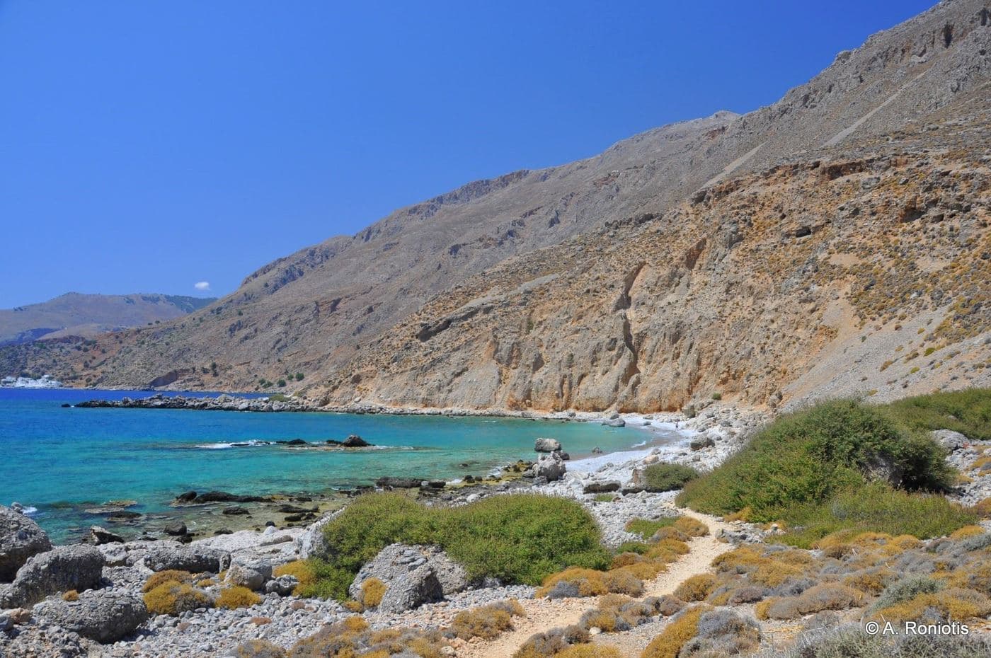 Perivolakia and Timios Stavros beaches