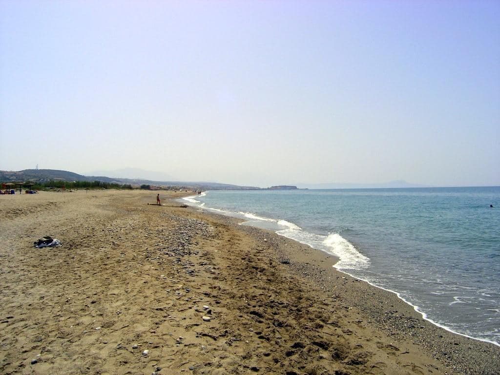 Pervolia beach