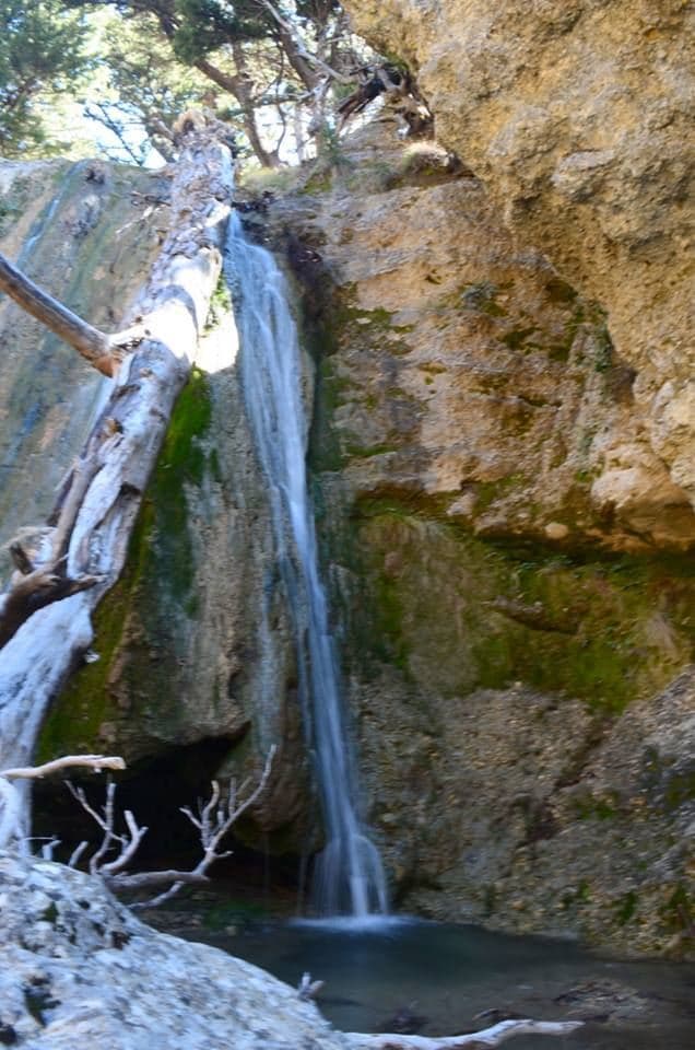 Selakano waterfall 2