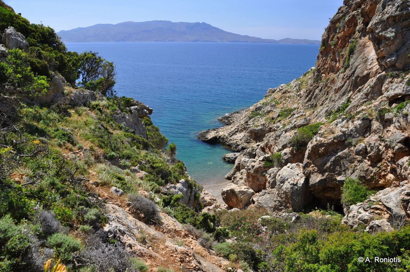 Skotini beach at Ravdoucha 3