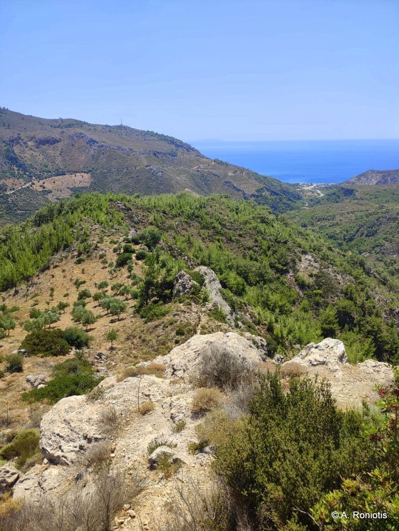 Sougia Pyramid near Moni 2