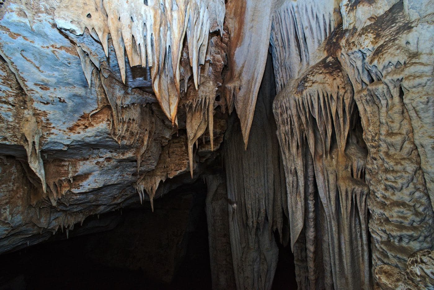 Tafkos Giomatas Cave