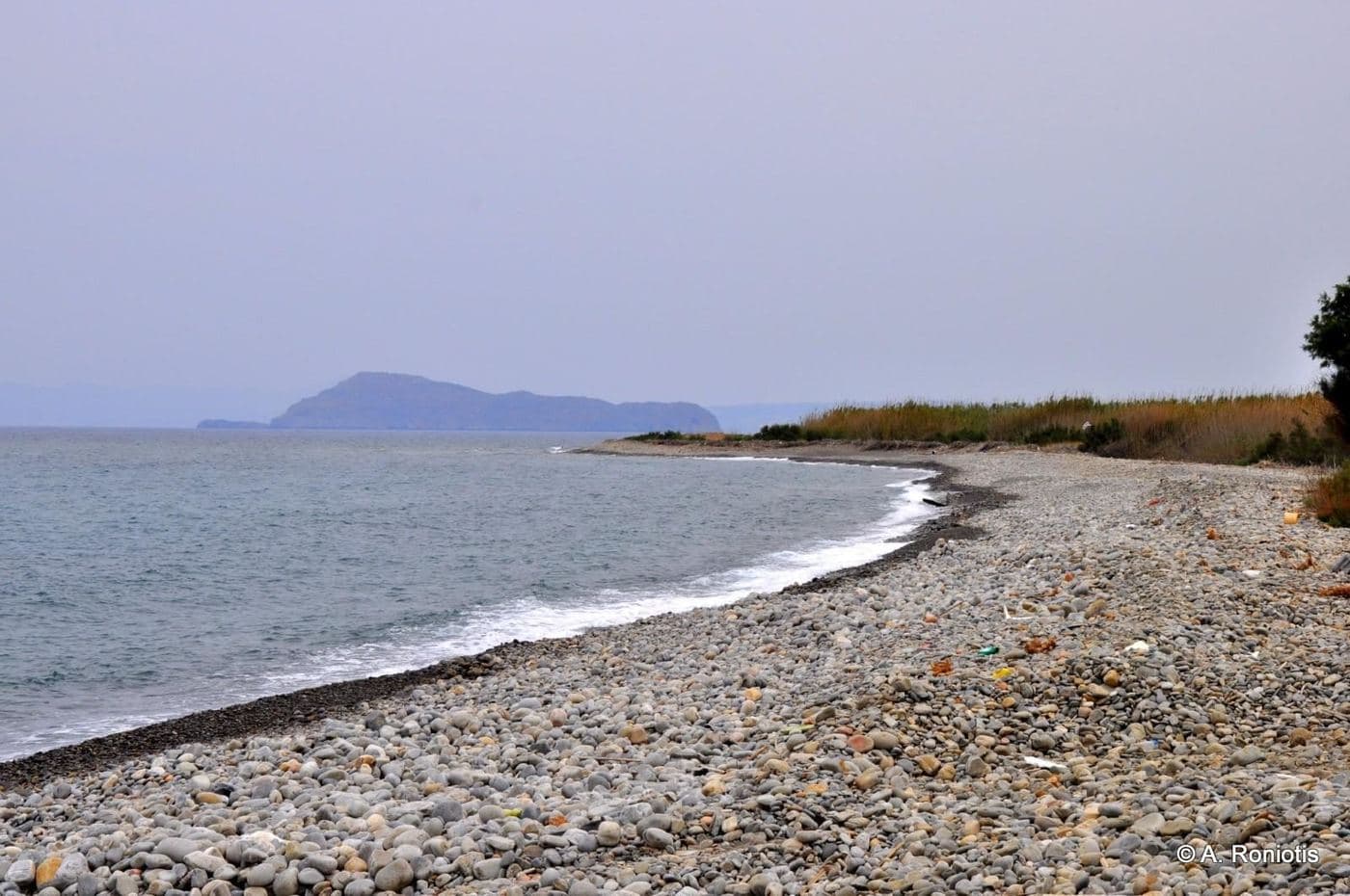 Tavronitis beach 2