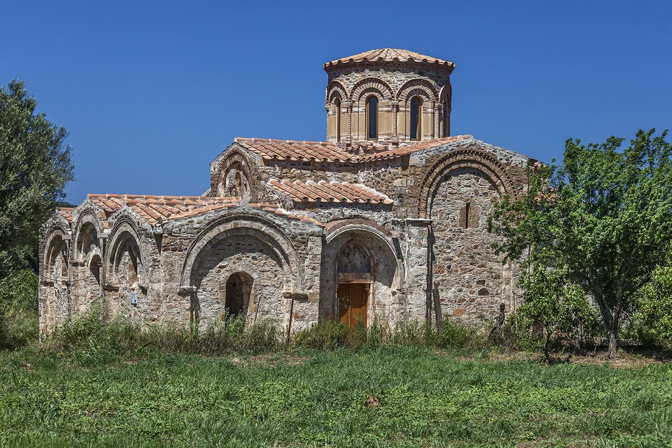 Zoodochos Pigi Church, Alikianos 2